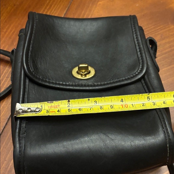 Coach vintage Black Leather Scooter Crossbody Bag 9893 - Picture 13 of 16